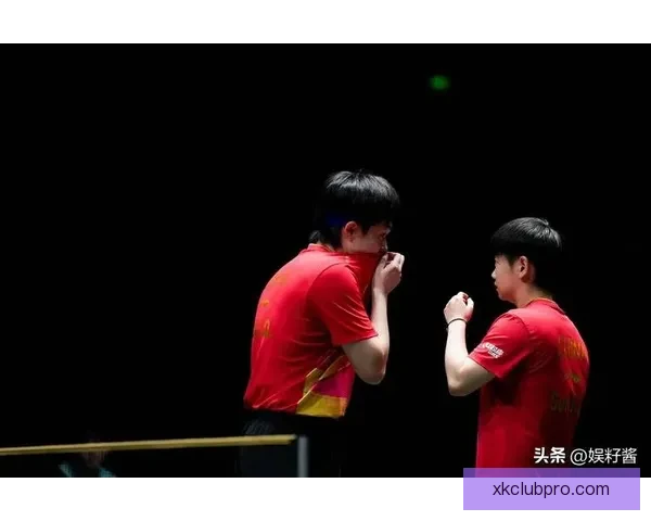 中国女乒三比零战胜罗马尼亚 晋级伦敦世乒赛女团决赛
